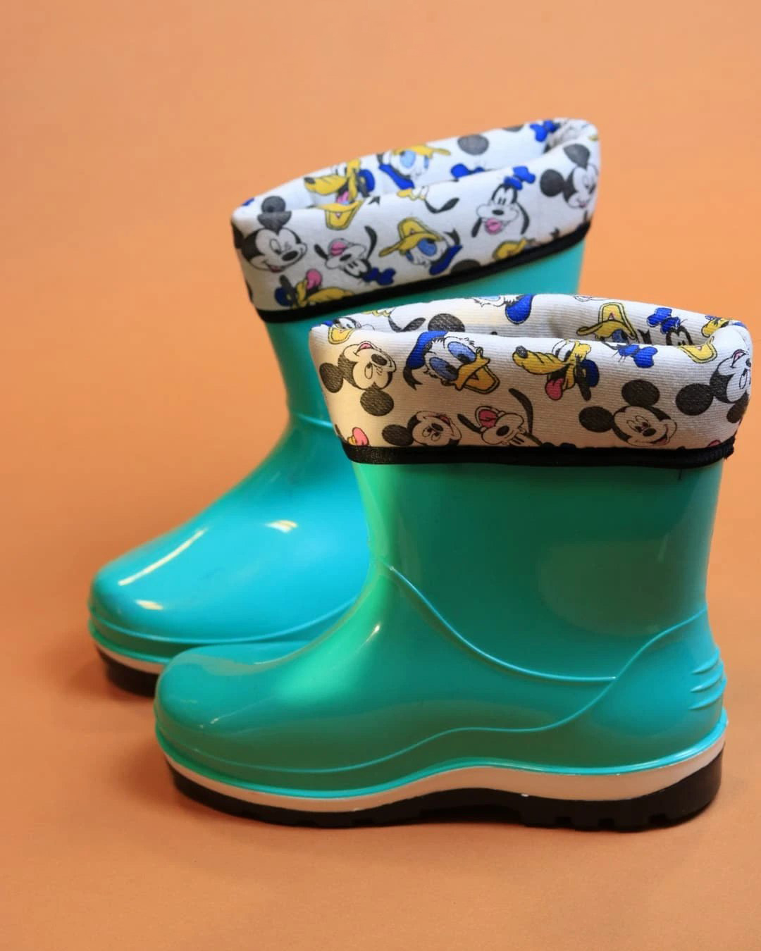 детские резиновые сапоги